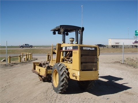 Compactadoras Suelos Y Rellenos Caterpillar CP-323C de importacio Ref.: 1417726932880227 No. 2