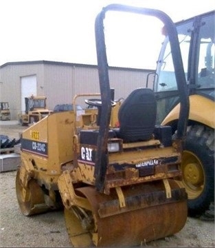 Vibratory Compactors Caterpillar CB-224C