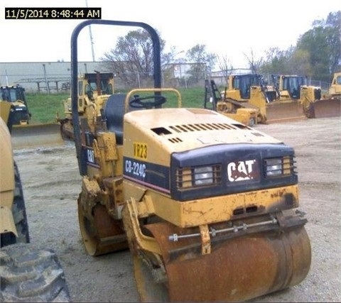 Compactadora Vibratoria Caterpillar CB-224C usada a la venta Ref.: 1417729962493577 No. 2