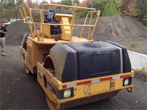 Compactadora Vibratoria Caterpillar CB-434C de importacion a la v Ref.: 1417740137247488 No. 2