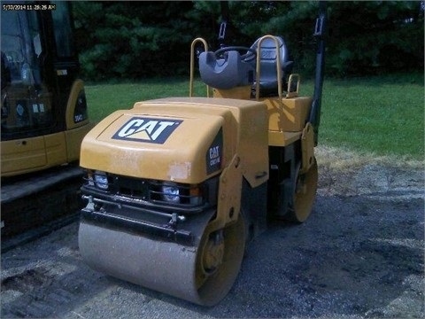 Vibratory Compactors Caterpillar CB-214E