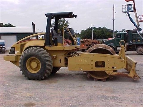 Compactadora Vibratoria Caterpillar CP-563E Ref.: 1417800386126749 No. 2