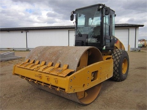 Compactadora Vibratoria Caterpillar CS56 usada de importacion Ref.: 1417801894853208 No. 2