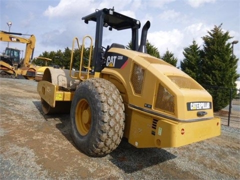 Compactadora Vibratoria Caterpillar CS56 de segunda mano en venta Ref.: 1417806201410932 No. 3