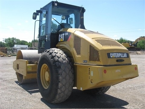 Compactadora Vibratoria Caterpillar CS56 de medio uso en venta Ref.: 1417806525006110 No. 2