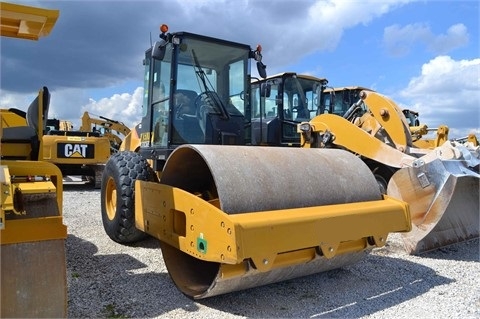 Compactadora Vibratoria Caterpillar CS56 seminueva Ref.: 1417807618676823 No. 2