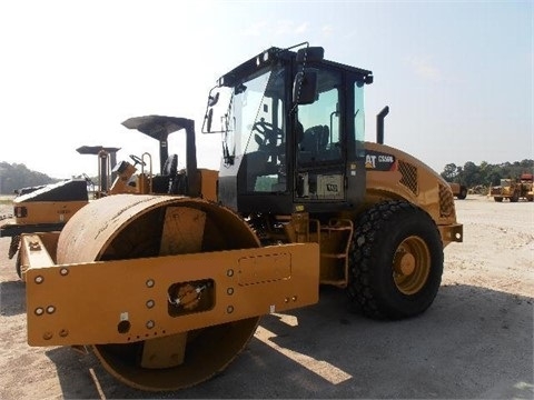 Compactadora Vibratoria Caterpillar CS56 de segunda mano Ref.: 1417814350806851 No. 2