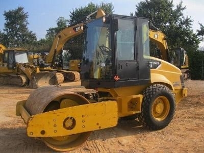 Compactadora Vibratoria Caterpillar CS-423E usada de importacion Ref.: 1417814668727444 No. 2