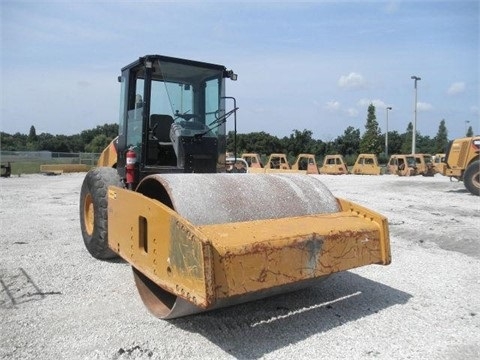 Compactadora Vibratoria Caterpillar CS76 seminueva Ref.: 1417826062432060 No. 2