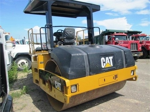 Compactadora Vibratoria Caterpillar CB-634D en buenas condiciones Ref.: 1417975725665839 No. 4