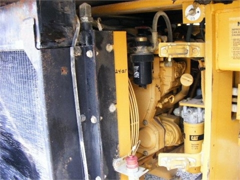 Compactadora Vibratoria Caterpillar CB-634D importada a bajo cost Ref.: 1417980541339152 No. 3