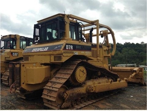 Tractores Sobre Orugas Caterpillar D7R de medio uso en venta Ref.: 1418080855082728 No. 3