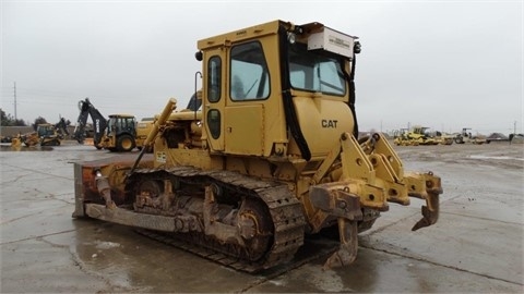 Tractores Sobre Orugas Caterpillar D6C de segunda mano en venta Ref.: 1418145426504917 No. 3