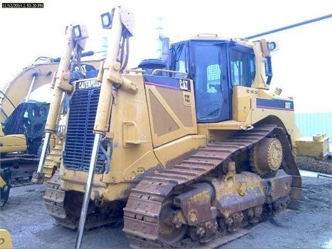 Dozers/tracks Caterpillar D8T