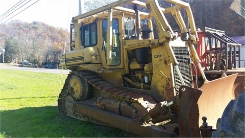 Dozers/tracks Caterpillar D6H