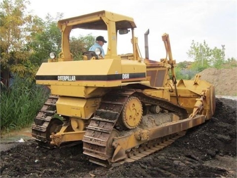 Tractores Sobre Orugas Caterpillar D6H en buenas condiciones Ref.: 1418250427614452 No. 2