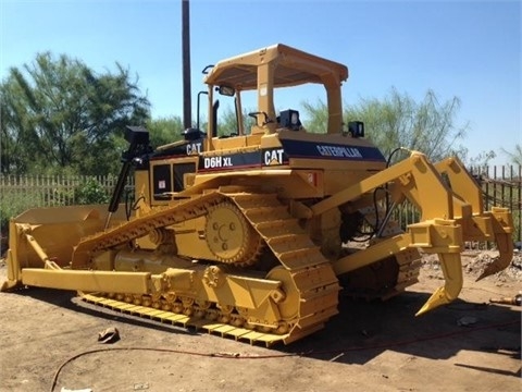 Dozers/tracks Caterpillar D6H