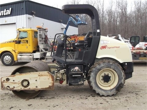 Compactadora Vibratoria Ingersoll-rand SD45D