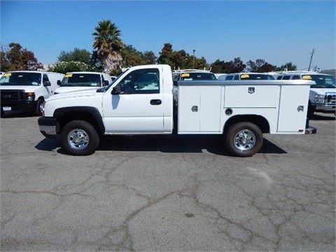 Camionetas Chevrolet SILVERADO importada de segunda mano Ref.: 1418842549030221 No. 2