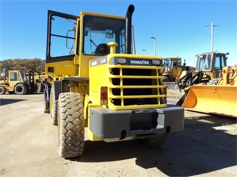 Cargadoras Sobre Ruedas Komatsu WA180 de segunda mano en venta Ref.: 1418940102172800 No. 2