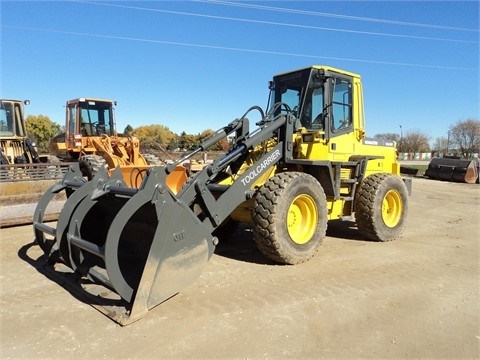 Cargadoras Sobre Ruedas Komatsu WA180 de segunda mano en venta Ref.: 1418940102172800 No. 4