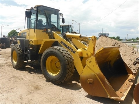 Cargadoras Sobre Ruedas Komatsu WA200 seminueva en perfecto estad Ref.: 1419012008245971 No. 4