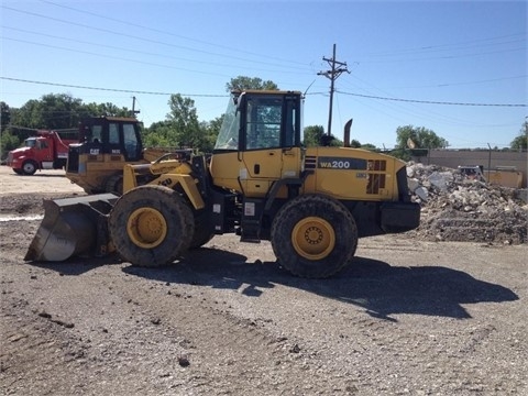 Wheel Loaders Komatsu WA200