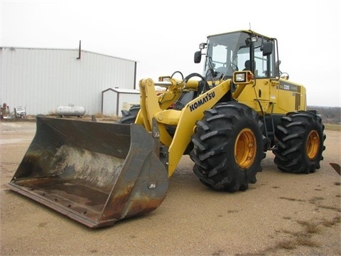 Cargadoras Sobre Ruedas Komatsu WA320 importada en buenas condici Ref.: 1419397276462287 No. 2