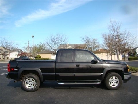 Camionetas Chevrolet SILVERADO de medio uso en venta Ref.: 1420232468670744 No. 3