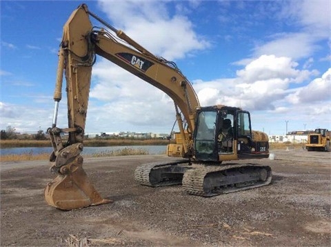 Hydraulic Excavator Caterpillar 320CL