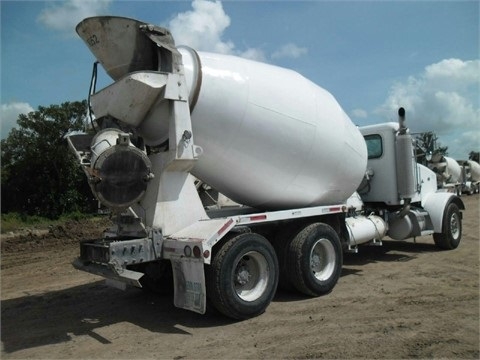 Mezcladoras De Concreto Peterbilt 357 de medio uso en venta Ref.: 1420907346536109 No. 4