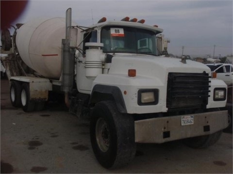 Mezcladoras De Concreto Peterbilt 357 usada de importacion Ref.: 1420910131464873 No. 4