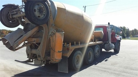 Mezcladoras De Concreto Mack RD690S de segunda mano en venta Ref.: 1420935587371965 No. 3