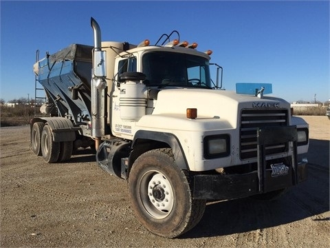 Mezcladoras De Concreto Mack RD690S en optimas condiciones Ref.: 1420938599491986 No. 3