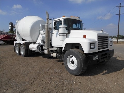 Mezcladoras De Concreto Mack RD690S usada Ref.: 1420939091207911 No. 3