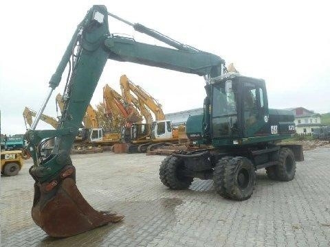 Excavadora Sobre Ruedas Caterpillar M318C seminueva en venta Ref.: 1421099317756820 No. 4