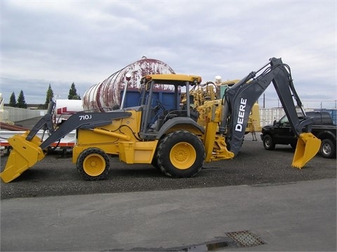 Retroexcavadoras Deere 710J