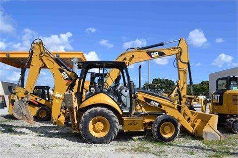 Retroexcavadoras Caterpillar 420E