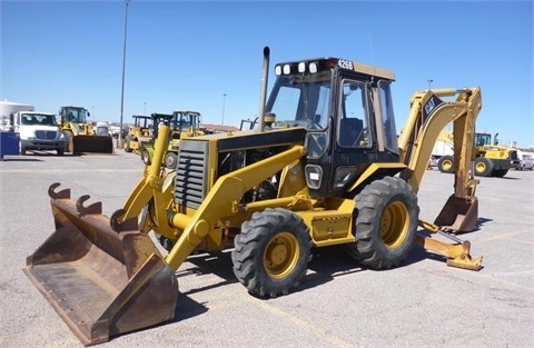 Retroexcavadoras Caterpillar 426B de medio uso en venta Ref.: 1421521813827484 No. 4