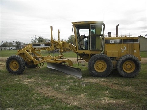 Motoconformadoras Caterpillar 120H seminueva en perfecto estado Ref.: 1423008296369778 No. 4