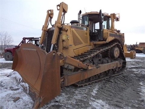 Dozers/tracks Caterpillar D8T