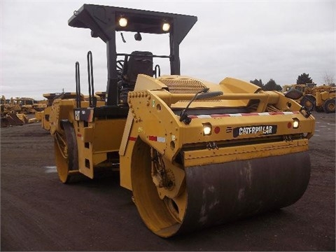 Compactadora Vibratoria Caterpillar CB54 seminueva en venta Ref.: 1423285865718448 No. 3