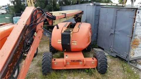 Plataformas Elevadoras Jlg 600AJ de medio uso en venta Ref.: 1423673195831514 No. 2