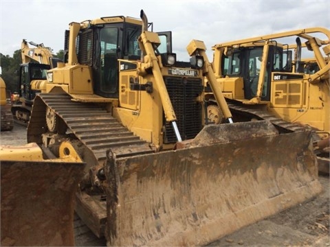 Dozers/tracks Caterpillar D6T