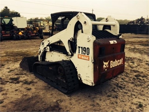 Minicargadores Bobcat  T190 seminueva en venta Ref.: 1424916165575881 No. 3