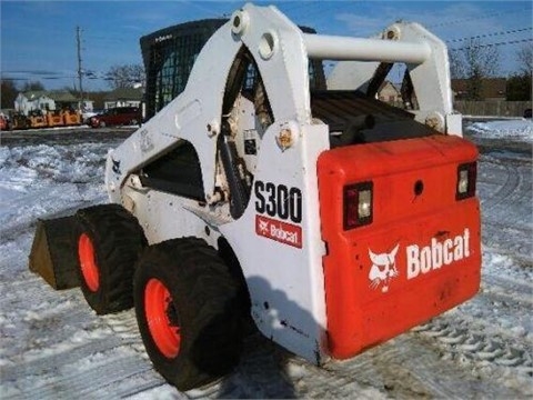 Minicargadores Bobcat  S300 en buenas condiciones Ref.: 1425066588275638 No. 3