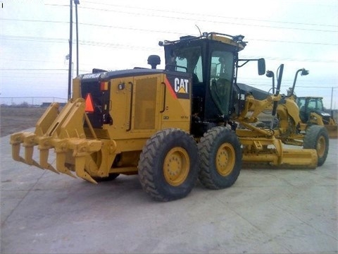 Motoconformadoras Caterpillar 12M