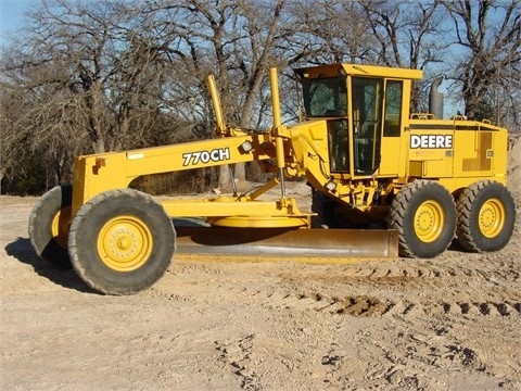 Motoconformadoras Deere 770CH usada a la venta Ref.: 1425494309013706 No. 4