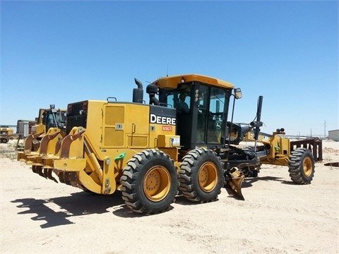 Motoconformadoras Deere 772D de segunda mano a la venta Ref.: 1425558008129345 No. 2