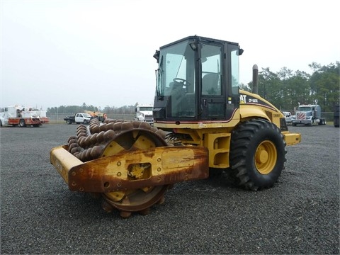 Compactadora Vibratoria Caterpillar CP-563E